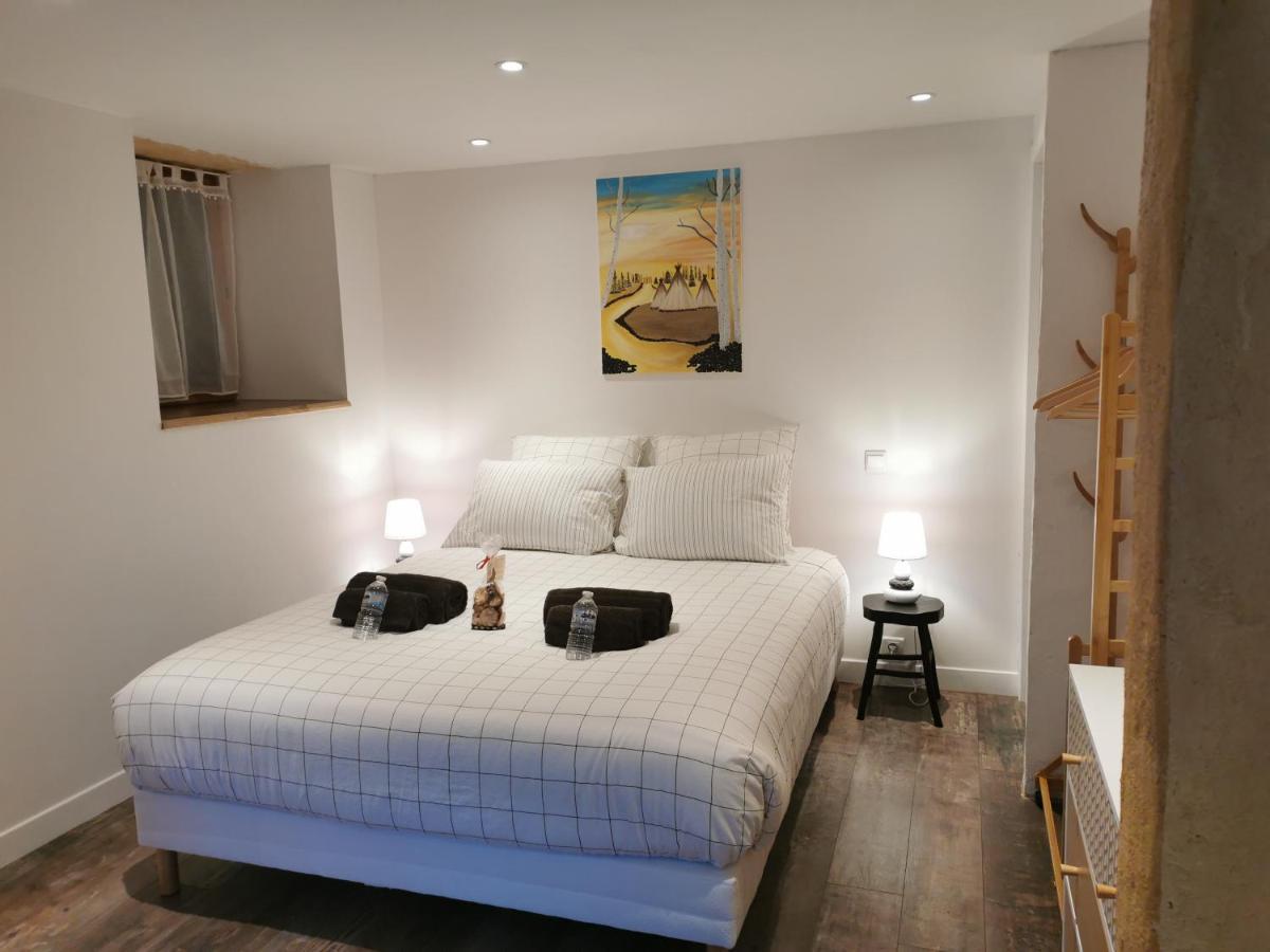 Bed and Breakfast La Borie Du Bois Sarlat Saint-Andre-d'Allas Екстер'єр фото