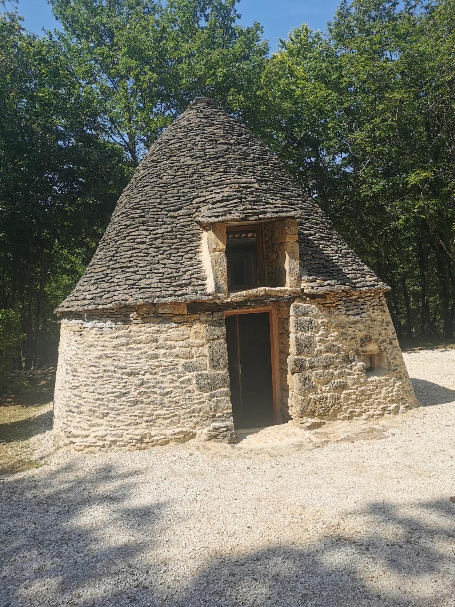 Bed and Breakfast La Borie Du Bois Sarlat Saint-Andre-d'Allas Екстер'єр фото